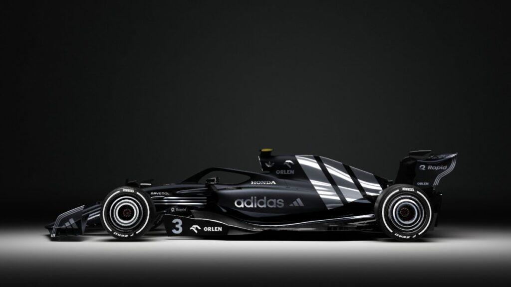 adidas mercedes amg petronas ile formula 1e giriyor XA3AWTdI