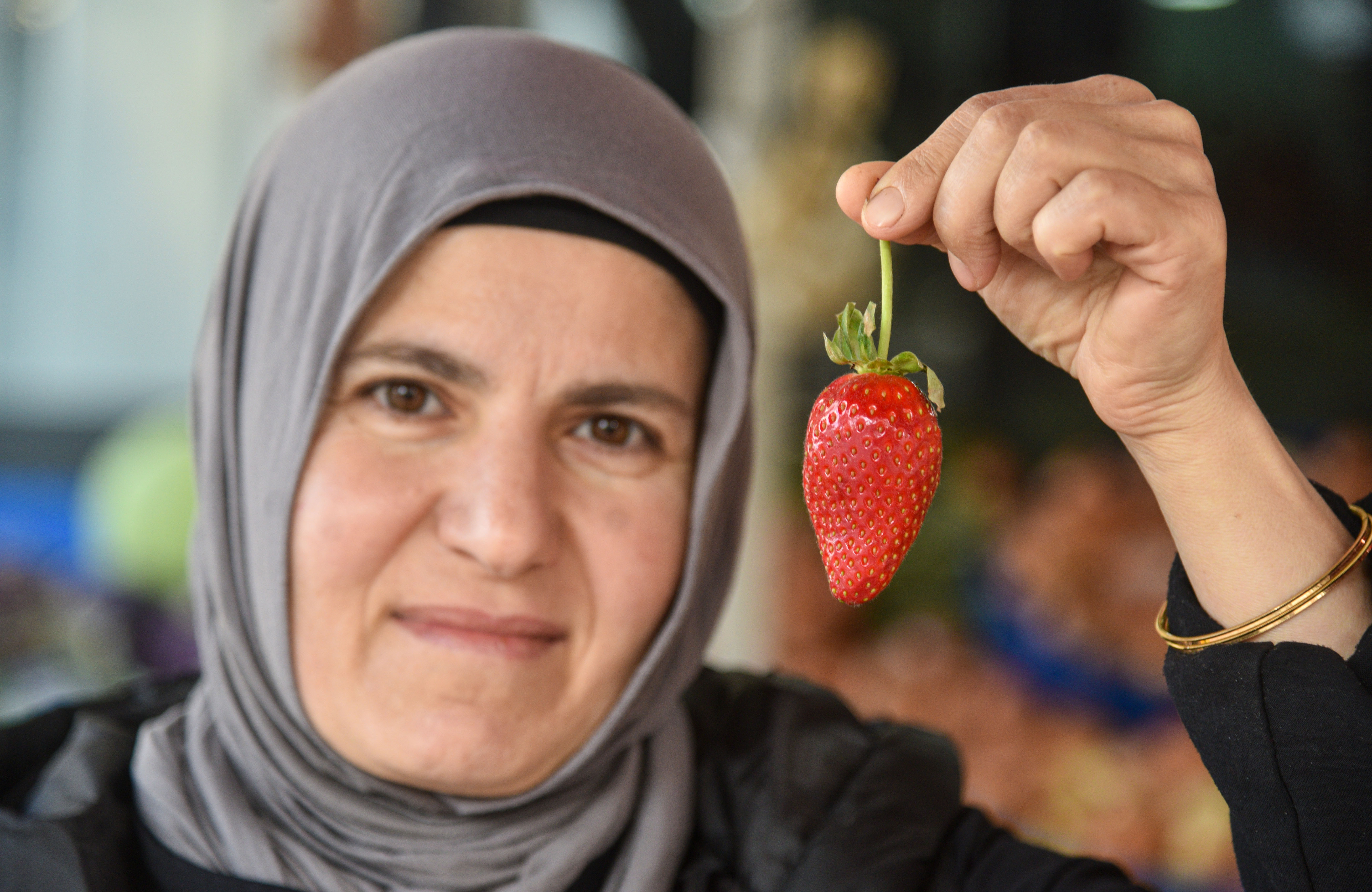 hamile esi ve cocugu olanlar yandi tezgahta tanesi 15 tl 2 aDajvwW1