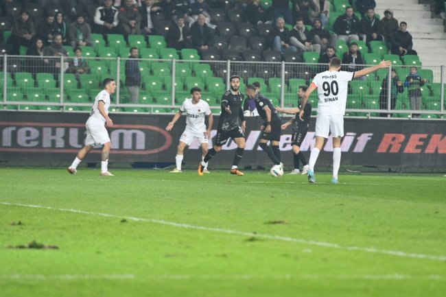 sakaryaspor genclerbirligi maci golsuz bitti 1 YVhtdp2R