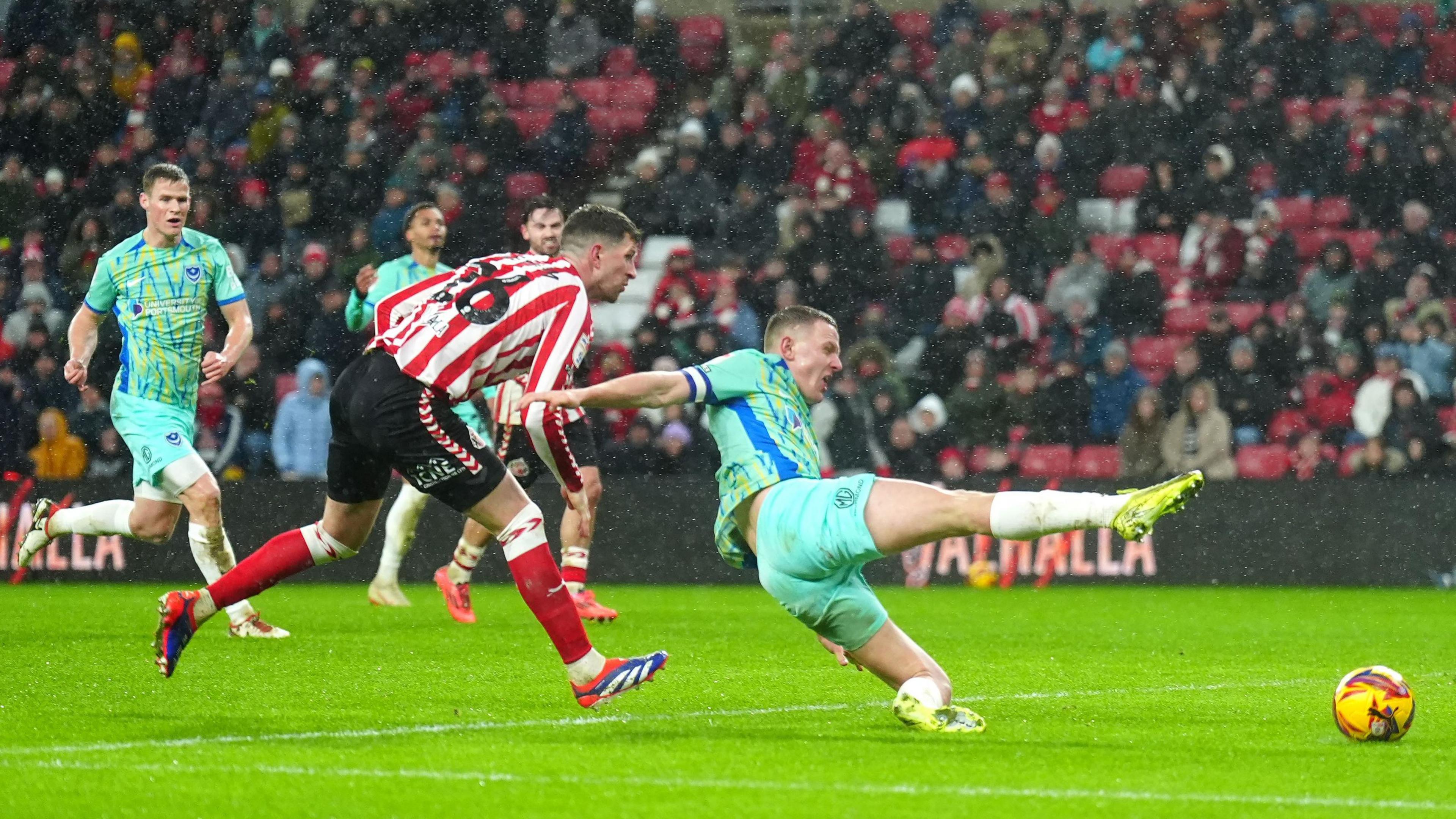 sunderland 10 kisi kalan portsmoutha karsi zorlansa da galip geldi 1 43hCVOYe