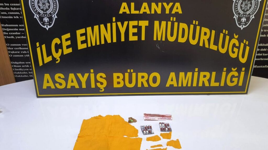 alanyada yasakli madde ele gecirildi 1 kisi gozaltina alindi 3NuZtJQe