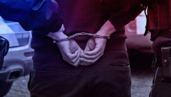 ankarada tarihi eser operasyonu yuzlerce parca obje ve sikke ele gecirildi 2 kisi gozaltinda CKYbiXhx