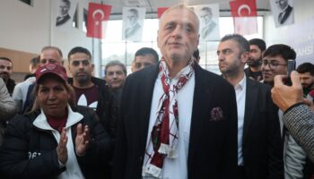 atakas hataysporun yeni baskani hikmet cincin oldu znCA2atF