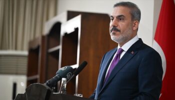 bakan fidan cumhuriyetci turk partisi lideri erhurmani kabul etti ErVm8Hn6