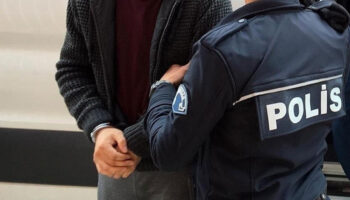 bir yildir araniyordu oyle bir yerde yakalandi ki 4ZPKk3bI