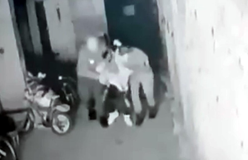 boluda dur ihtarina uymadi o kacti polis kovaladi 3 IhG2cTeh