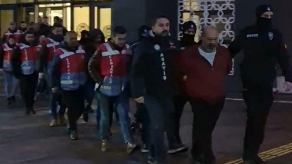 canakkalede santaj ve tehdit cetesi cokertildi dj3H46UM