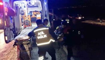 corumda kazaya mudahale eden trafik polisine kamyon carpti mMZHEbFR