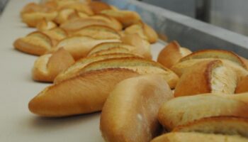 denizlide ekmek ve simite zam geldi 6dRBQnqm