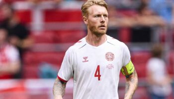 eski fenerbahceli kjaer futbolu birakti 6apLncUE