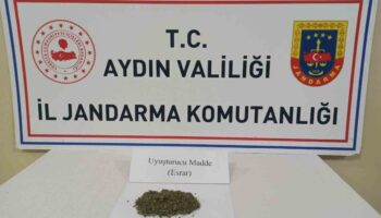 jandarmanin hassas burunlu kopegi uyusturucuya gecit vermedi fDML8ruj