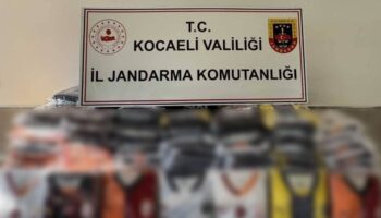 kocaelide kacak forma operasyonu bin 206 adet ele gecirildi T4Tuq3LE