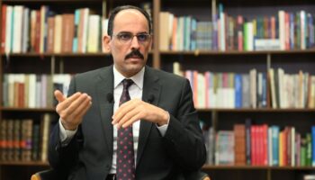 mit baskani kalin hamas yetkilileri ile gorustu 9tnRrfZx