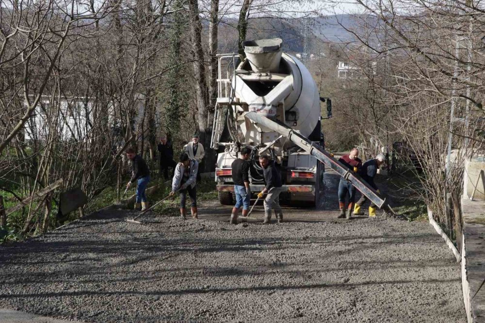 orduda beton yol calismalari devam ediyor 0 76dgZyIB