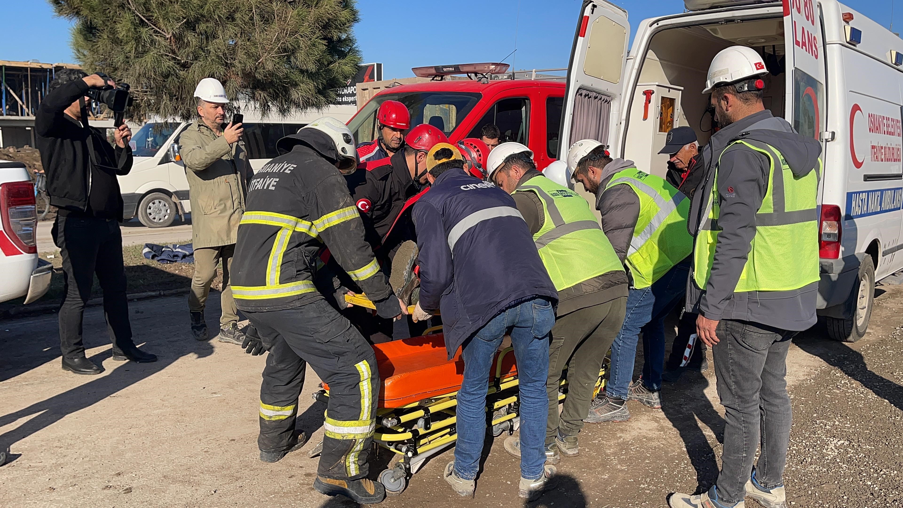 osmaniyedeki tatbikat gercegini aratmadi gocukte kalan 2 kisi kurtarildi 2