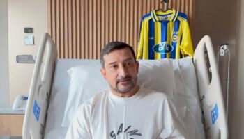silahli saldirinin ardindan serhat akin geri donuyor en3QHrBR