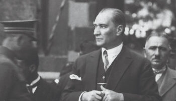 sosyal medyada ataturkun annesine hakaret etmisti gozaltina alindi C17vQrPz