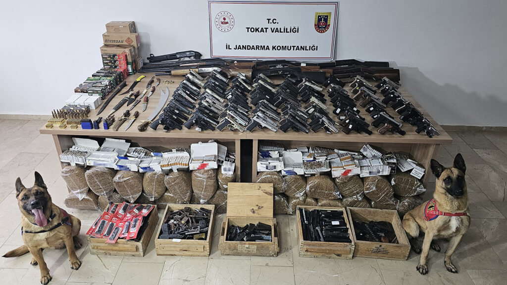 tokatta kacak silah imalati baskini 130 silaha el konuldu qj2eVn5k