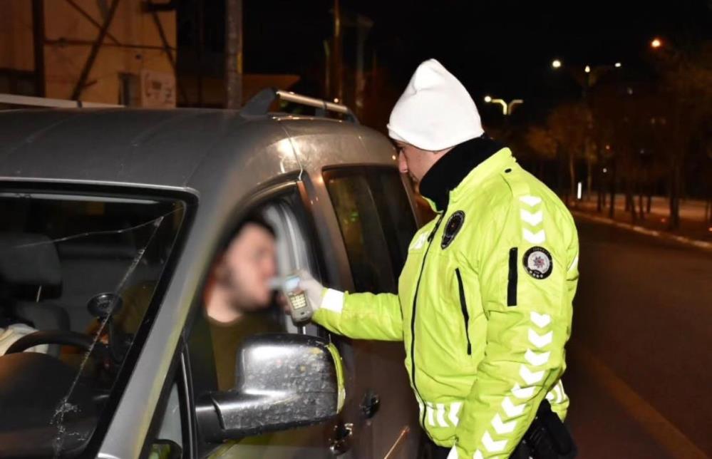 trafik ve asayis denetimi 8 arac trafikten men edildi 0 W2TJp1zs