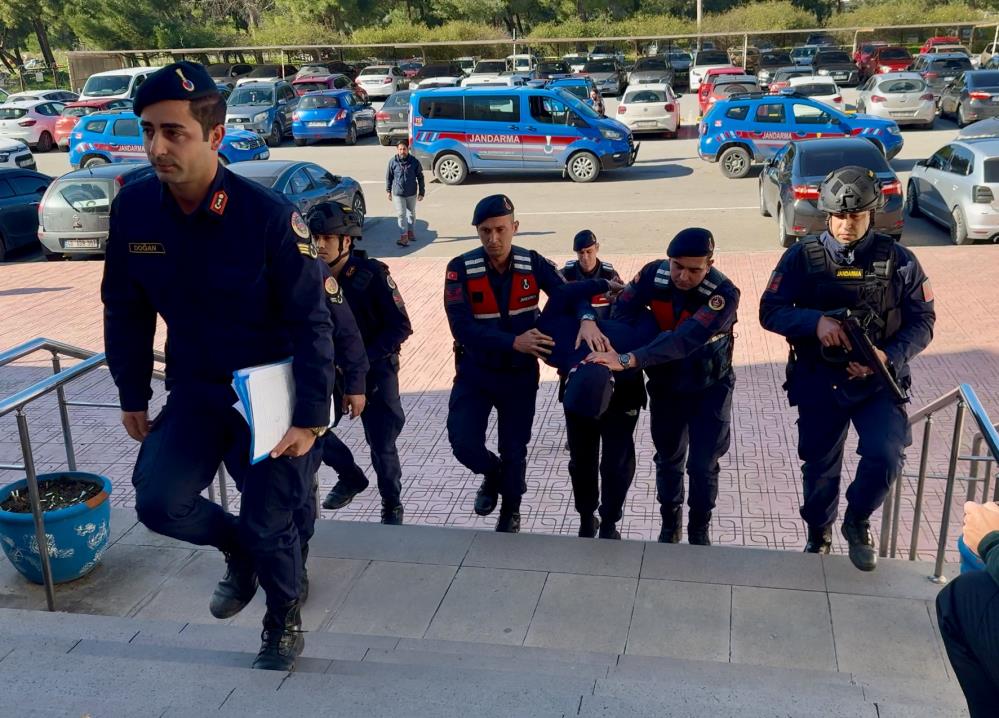 10 kisinin olumune neden olmustu bombali eylemci bodrumda yakalandi 1 EOK8n15N
