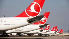 10 yil sonra yeniden ucak seferleri yeniden baslatildi p8laOtZk
