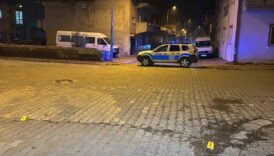 12 yasindaki cocuk tabancayla ates acilan aracta hayatini kaybetti M4HDj1DJ
