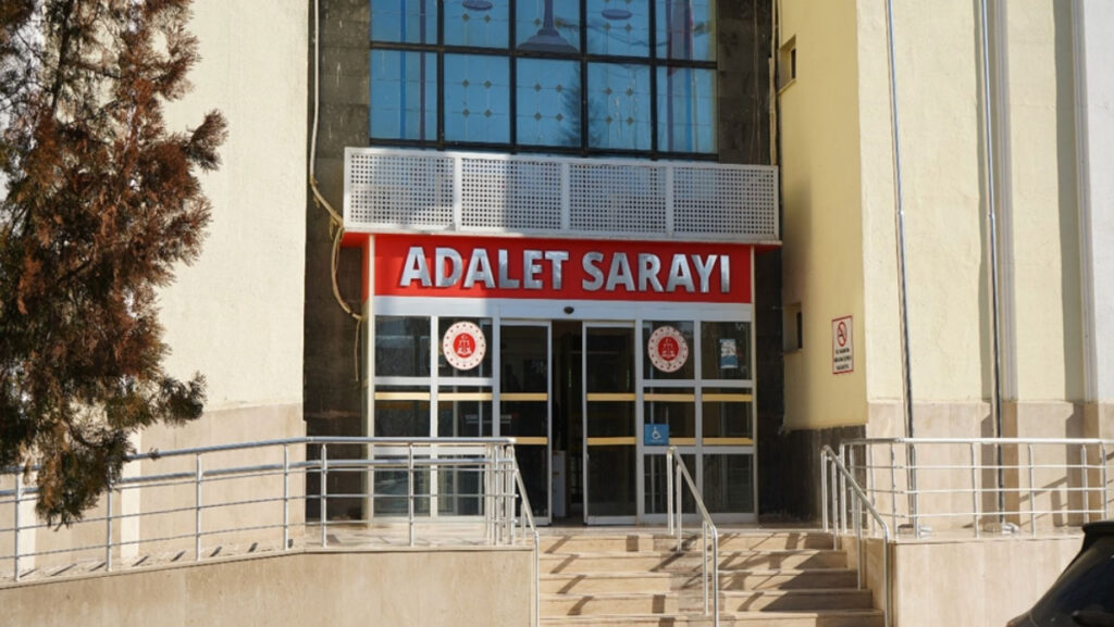 12 yillik cinayet cozuldu oglu kardesi ve yegeni tutuklandi hKDgFACb
