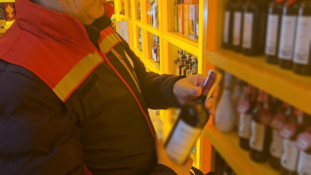 38 kisi olmustu istanbulda sahte icki denetimi 3 OCHBjNk1