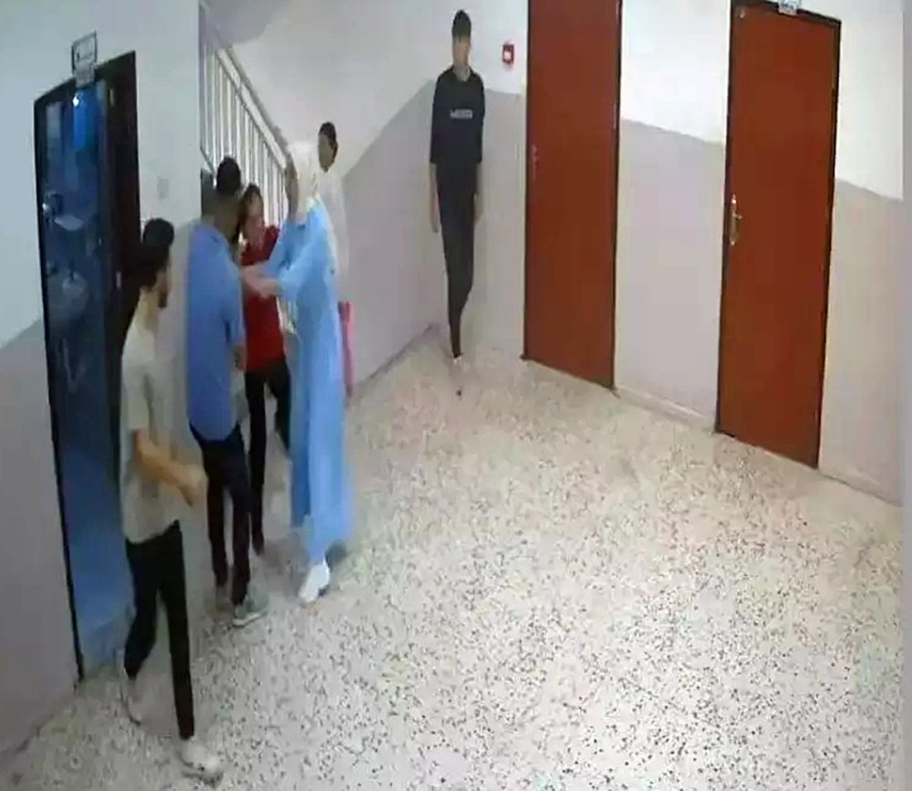5 ogretmeni darp etmisti saldirganin cezasi belli oldu 0 glsAitjd
