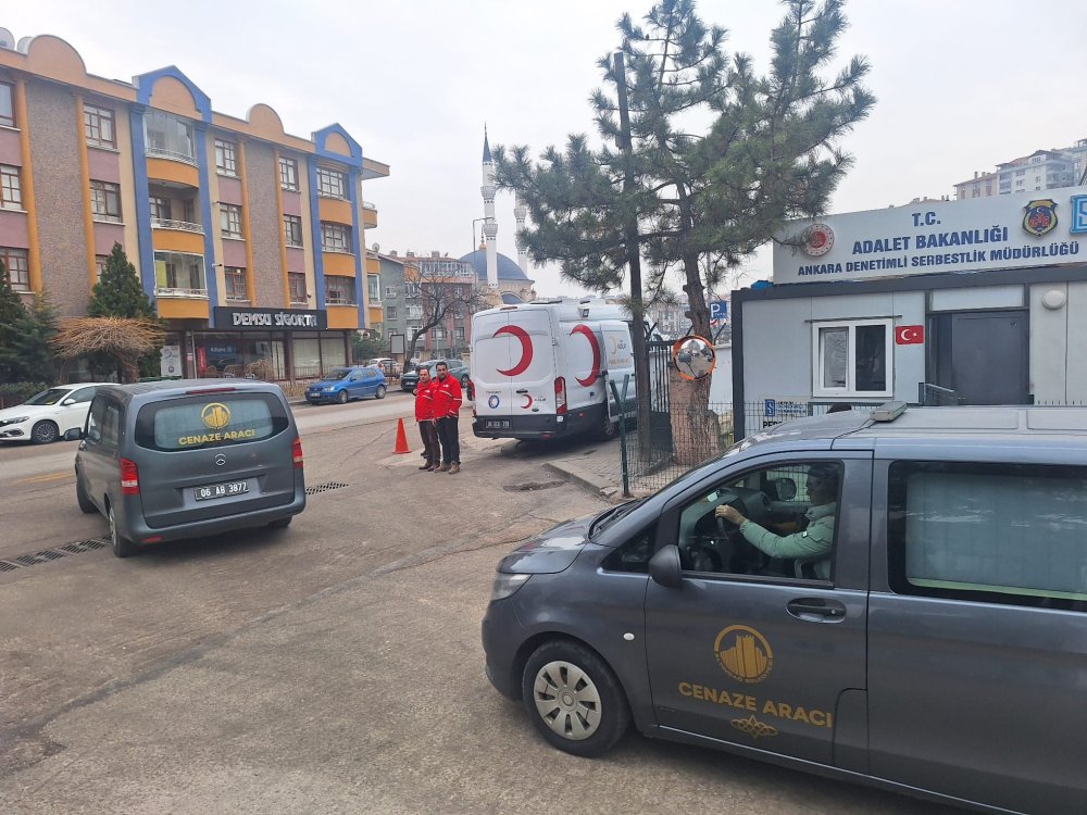 acili annenin feryadi yurekleri dagladi kizim kucucuk kalmis 2 kjODSX6e