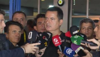 acun ilicalidan var yorumu yDYfUHrn