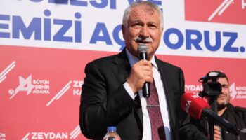 adana buyuksehir belediye baskani zeydan karalar tum hizmetlerimizi bugun silkelemeye ragmen yapiyoruz rj1uLThr