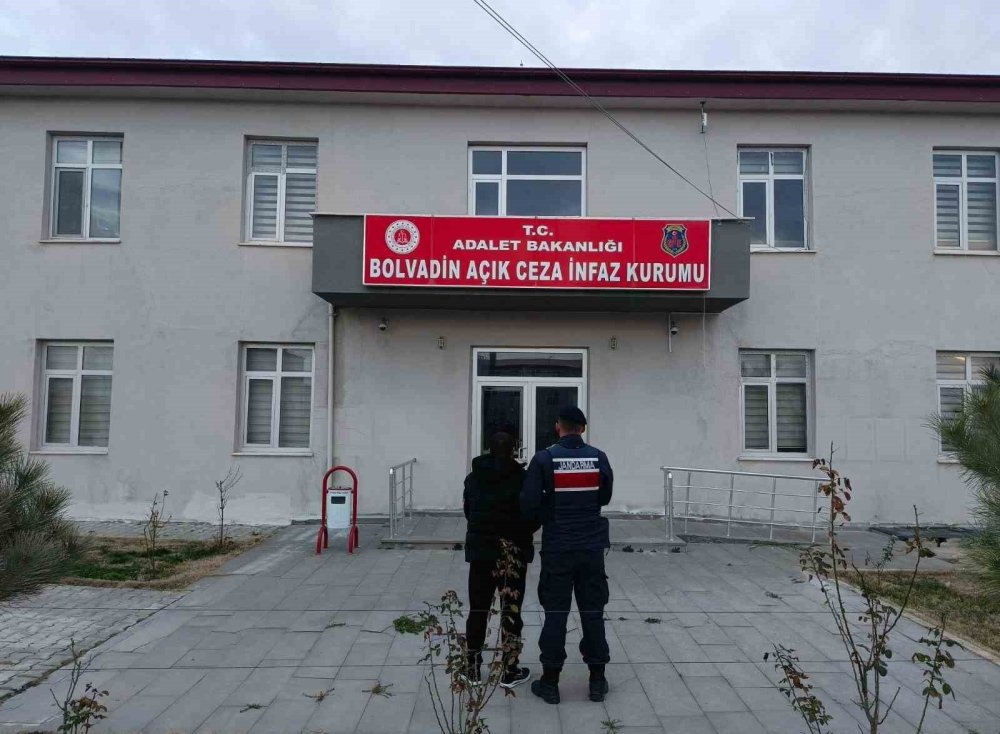 afyonkarahisarda kacaklar yakalandi 0 5Encf6eK