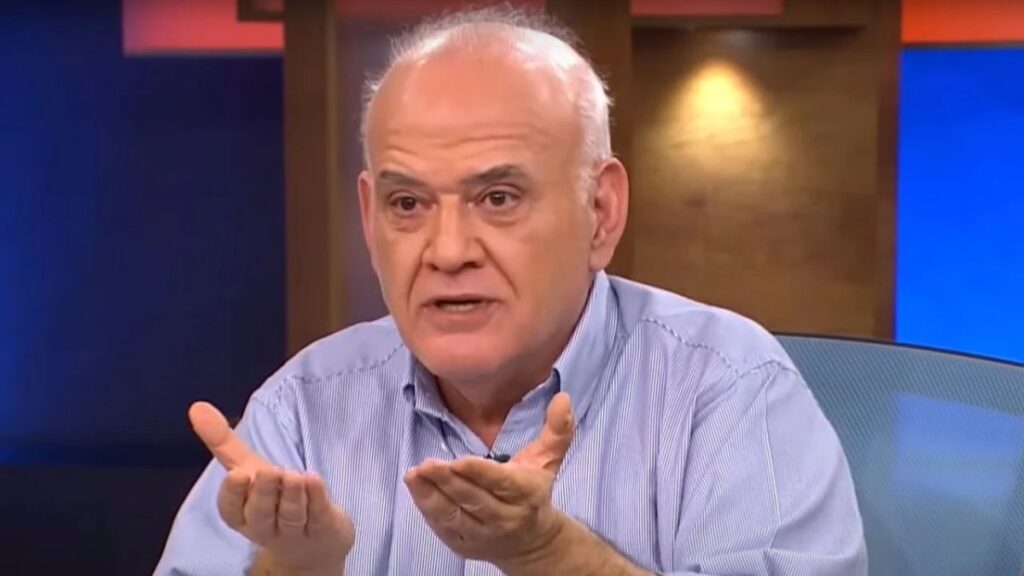ahmet cakar turk hakemlerinin suratlarina tukuruyorum xYlT1EsG