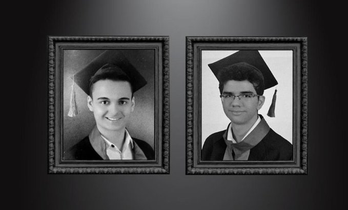 alevlerin arasinda insanlik dersi yangindan kurtuldular yardim icin geri donduler 0 B4CMq4SE