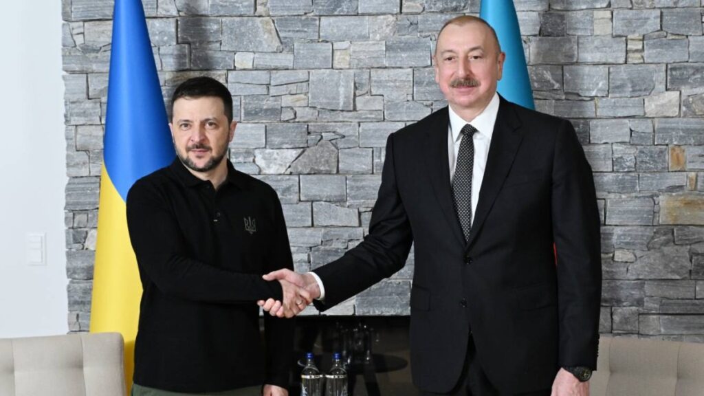 aliyev ve zelenskiy davosta gorustu 4mAwaEG4