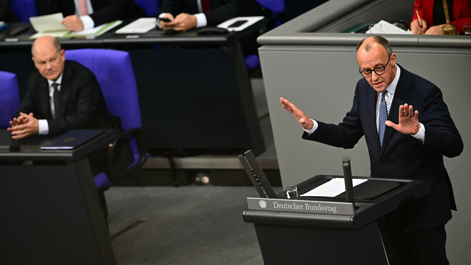 almanya kapilarini kayacak merzten gocmenlik politikalarini sertlestirme vaadi 1 gDeLiMCU