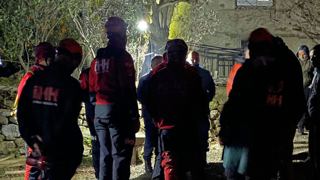antalyada kayip sahis icin arama calismasi baslatildi VZnPVksj