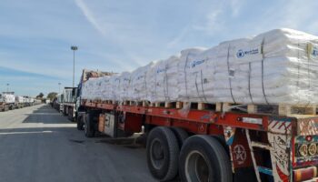 ateskesin ardindan yardim tirlari gazzeye ulasti rS1OgLWi