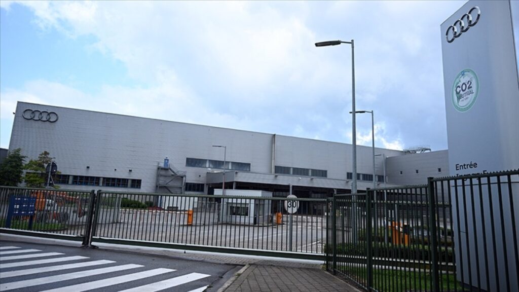 audi fabrikasi yonetimi calisanlariyla anlasma sagladi RMgfxIiJ