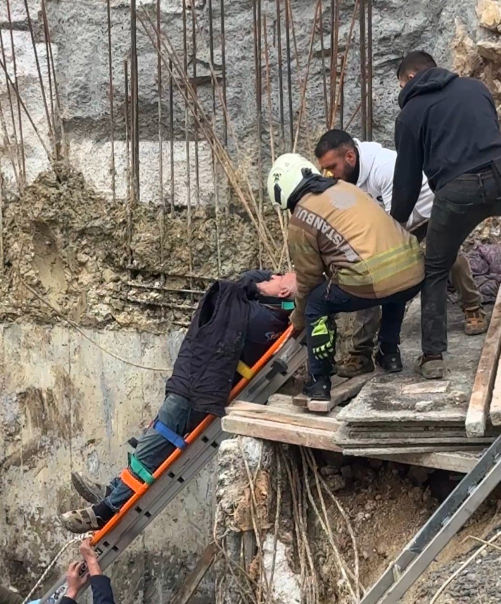avcilarda insaata dusen isci kurtarildi 13 Z677Z3XA