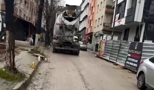avcilarda yola beton doken firmaya 50 bin lira ceza kesildi 1 dK3Ayw9t