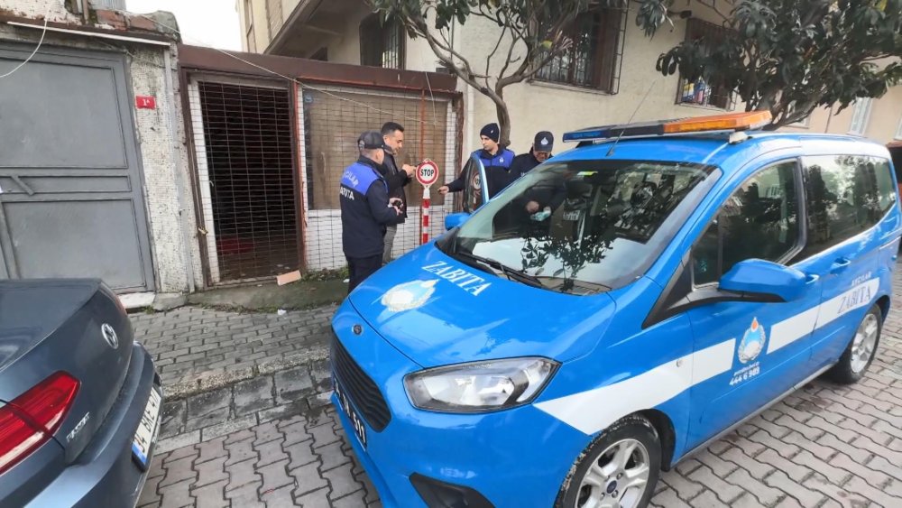avcilarda zabita muhurledi onlar hizmete acti uretim yaparken yakalandilar 2 BaYNNcaI