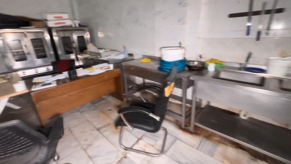 avcilarda zabita muhurledi onlar hizmete actilar uretim yaparken yakalandilar 9 SNzsAzlf