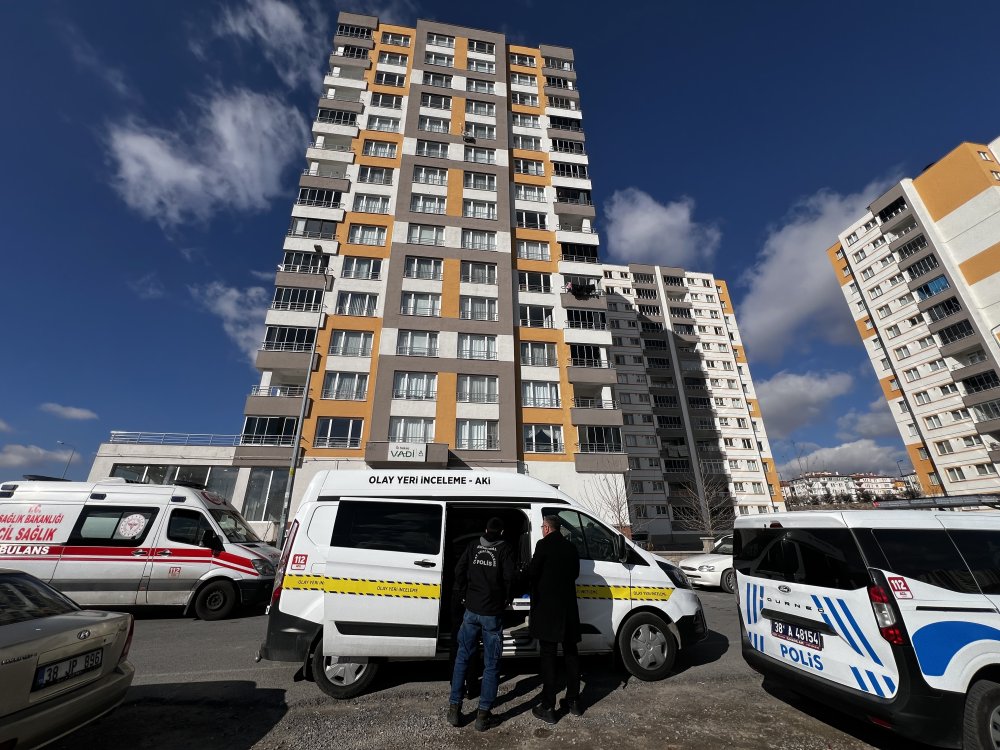 babasi tarafindan kazara vurulmustu minik demir son yolculuguna ugurlandi 4 Zhph1TTV