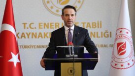 bakan bayraktar iyi haberi duyurdu 2 milyon hanenin elektrik ihtiyaci karsilanacak kUH41J3S