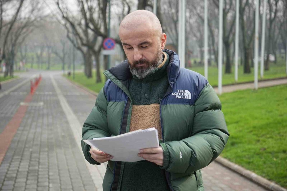 bakim yaptirmak isterken kulak zari patladi 0 y51qFwPe
