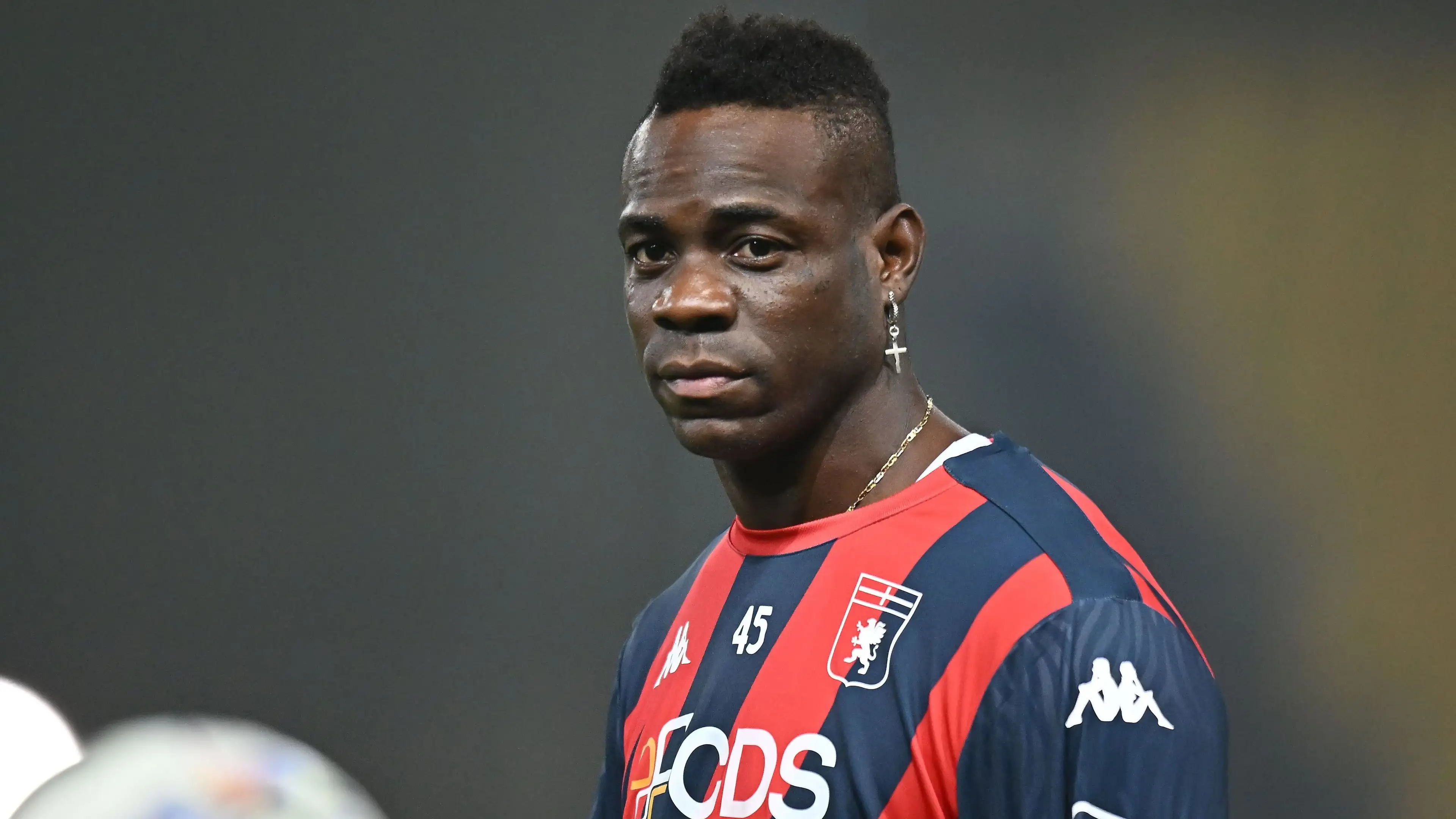 balotelli genoa defterini kapatiyor 3 UeDC8KtR