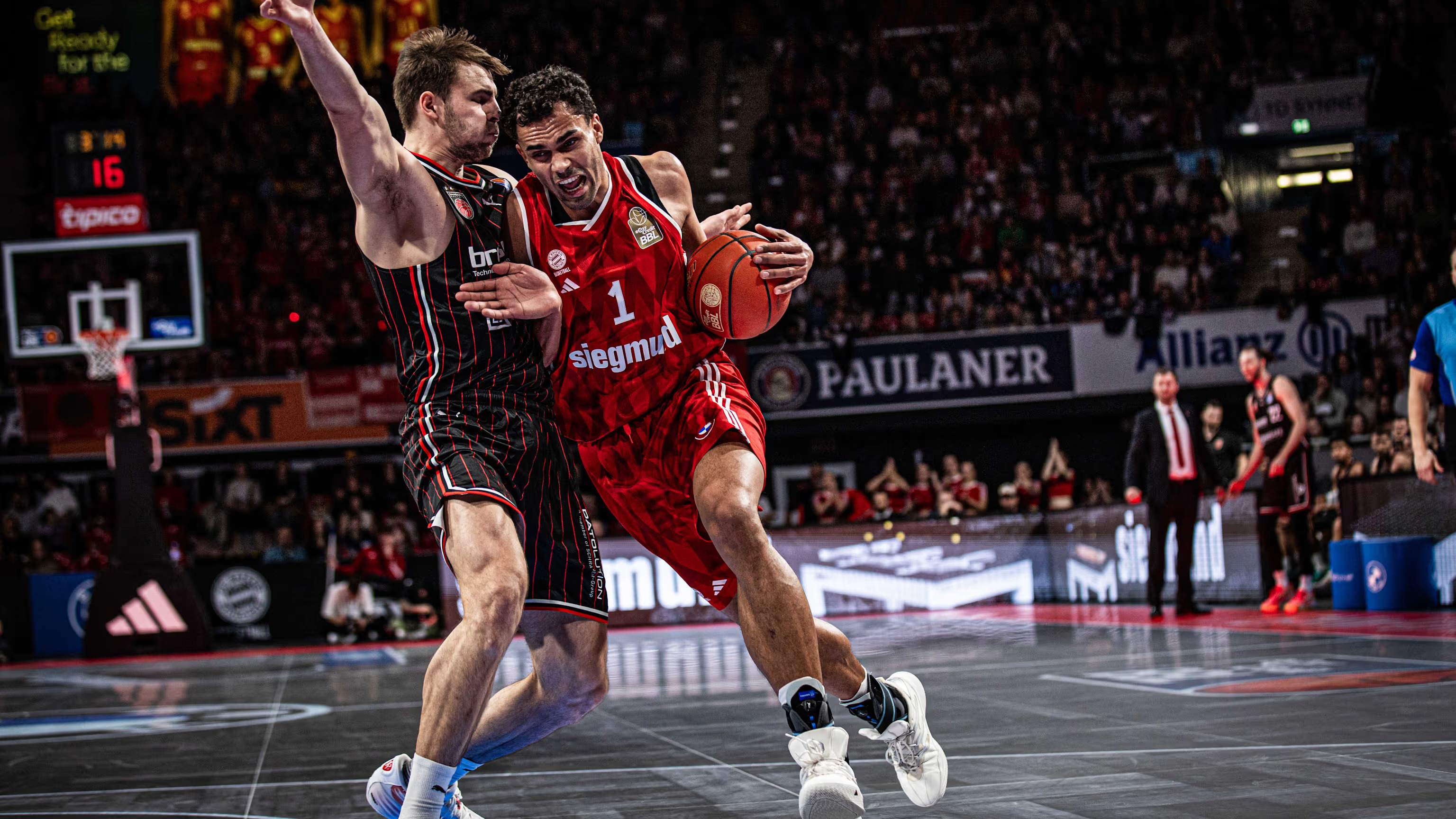 bayern son ceyrekteki harika performansiyla bambergi 84 82 yendi 1 AMwsGr8A