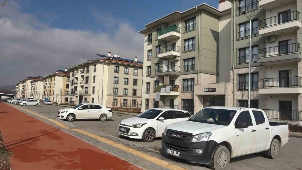 baykarin konutlarina yerlesen depremzedeler evleri begendi 1 H2dcJh4d